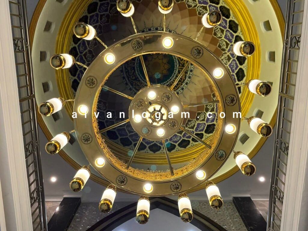 Lampu gantung masjid