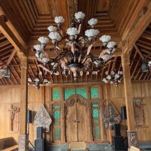 Lampu gantung joglo tembaga 